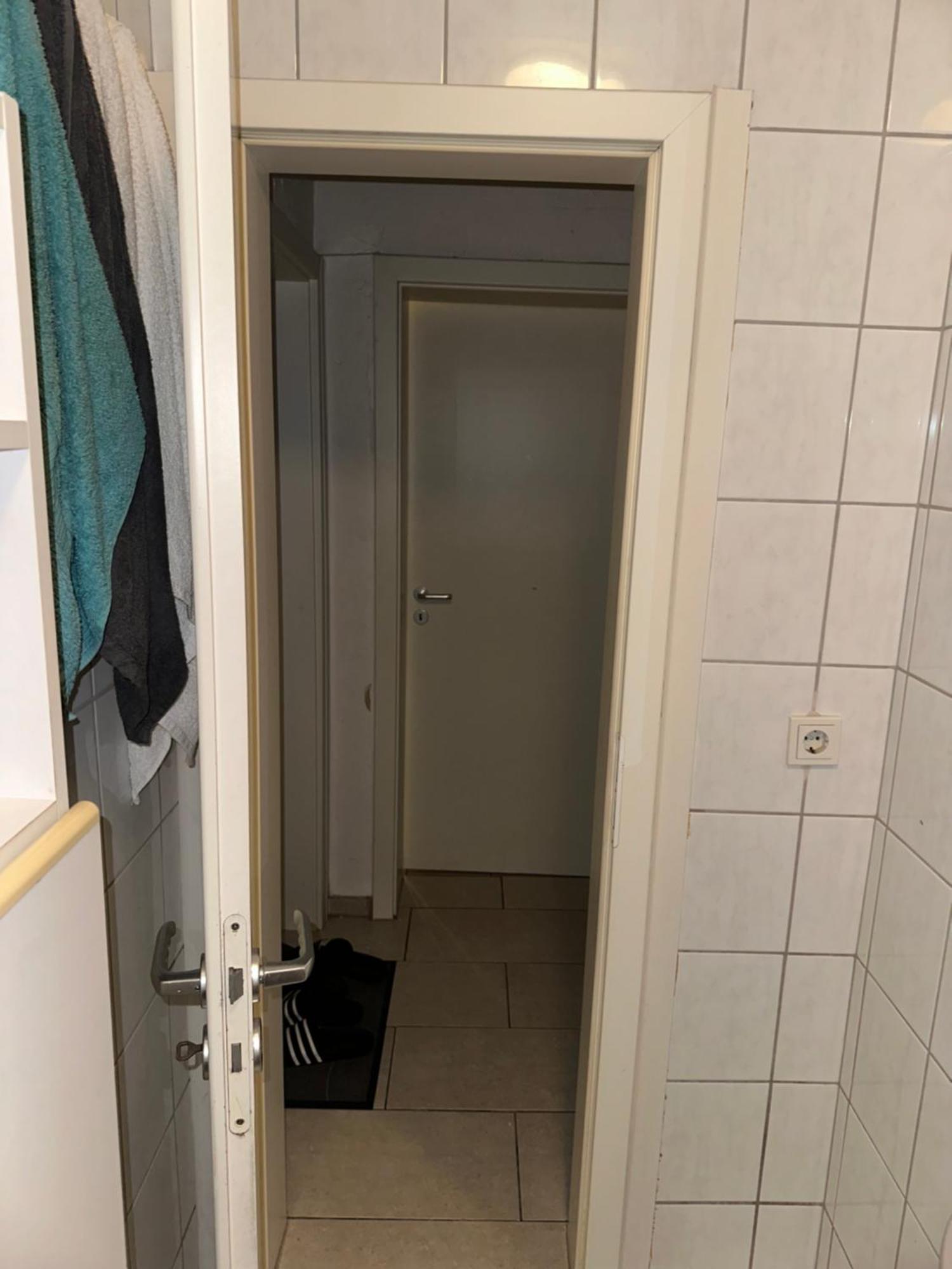 Modernes Und Stilvolles Mit Grosser Terrasse Neben Dem Bahnhof Homestay *