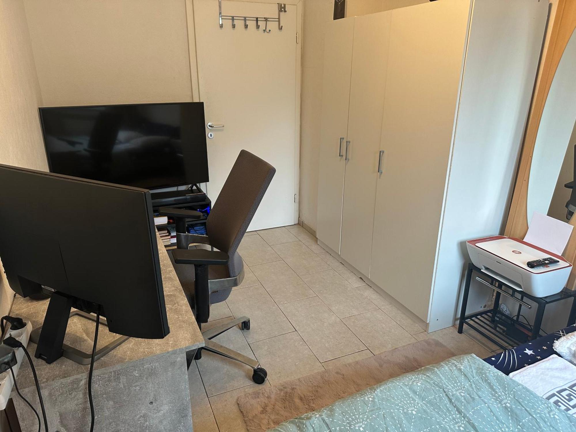 Modernes Und Stilvolles Mit Grosser Terrasse Neben Dem Bahnhof Privat bolig Gießen